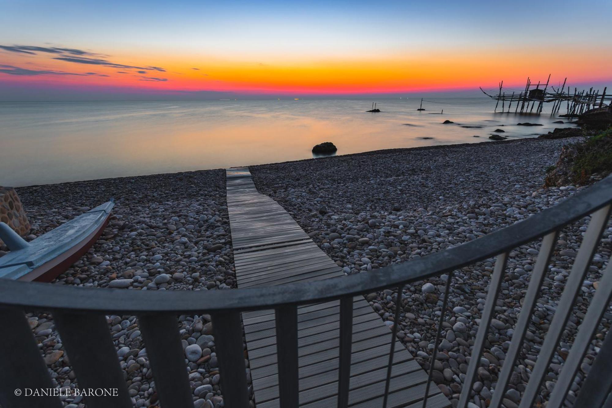 Baia Delphis Resort Васто Екстериор снимка